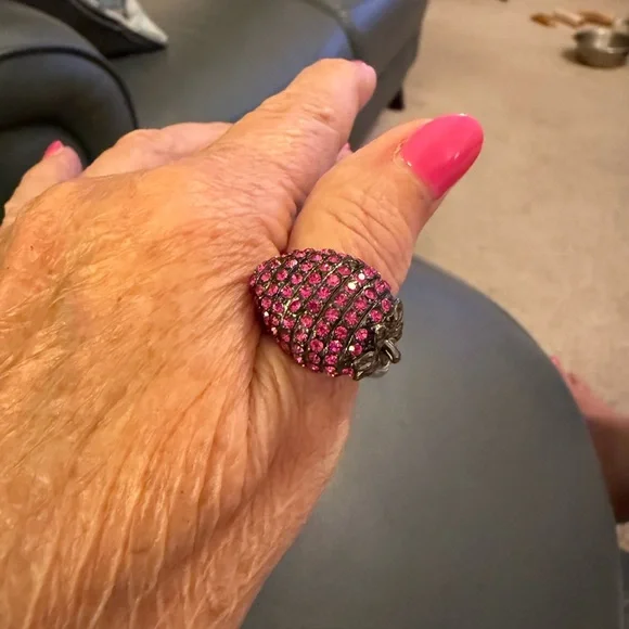 Park Lane Berry Sweet Ring NIB Size 9 - Picture 3 of 4